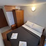 Апартаменти Markovic Sea View