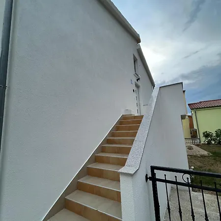 Markovic Sea View