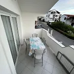Markovic Sea View Апартаменты