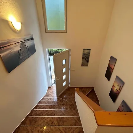 Markovic Sea View Apartamento *